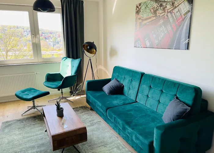 Modern * Zentral * Netflix * Arbeitsplatz