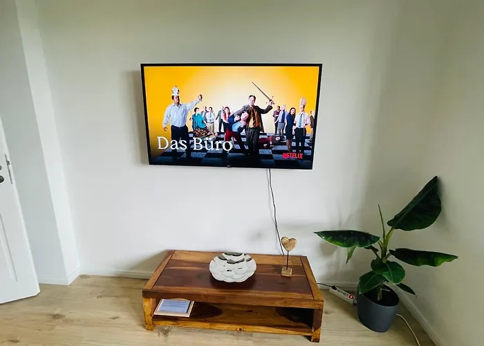 Modern * Zentral * Netflix * Arbeitsplatz