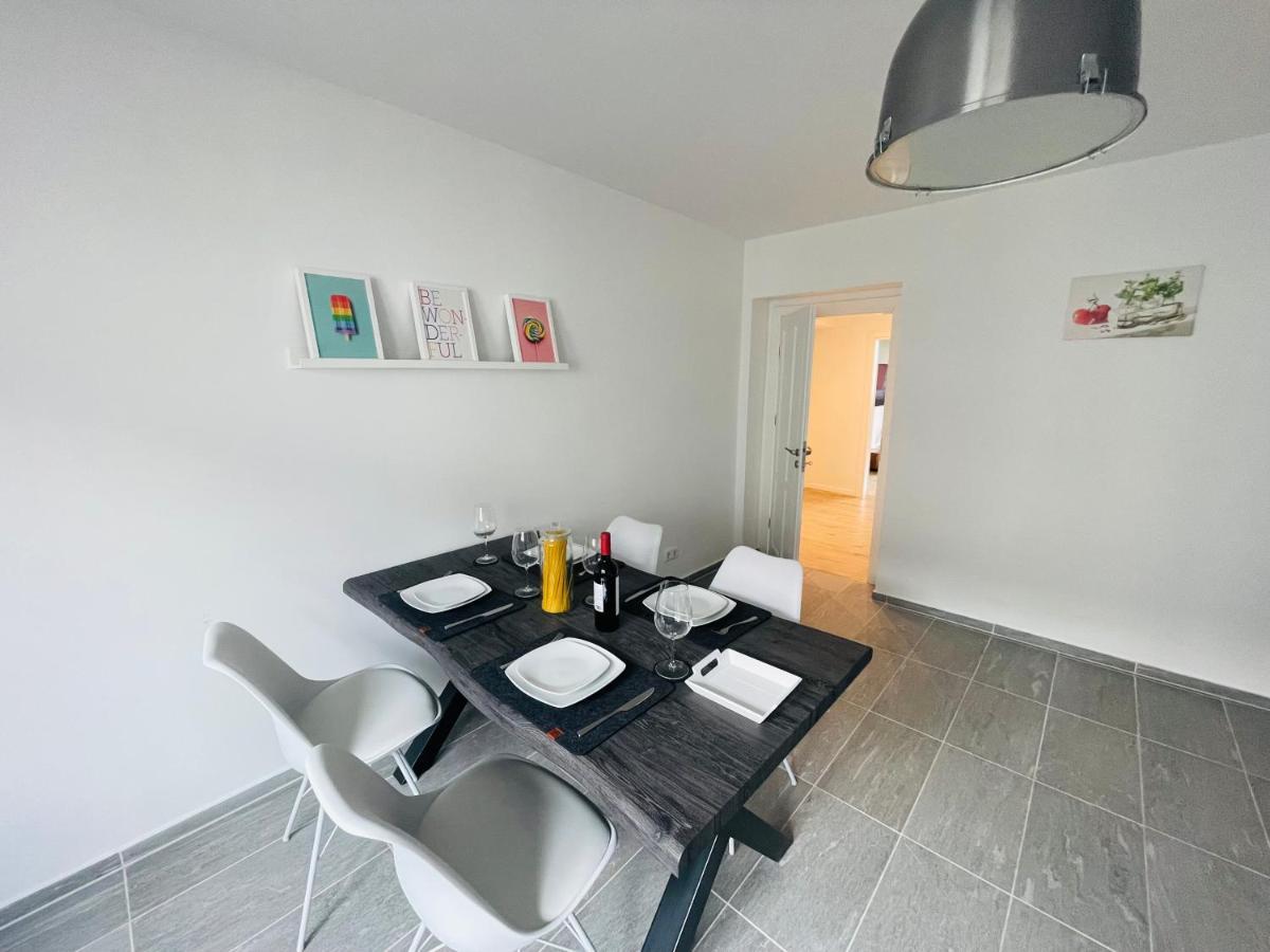 Modern * Zentral * Netflix * Arbeitsplatz Apartment Wuppertal